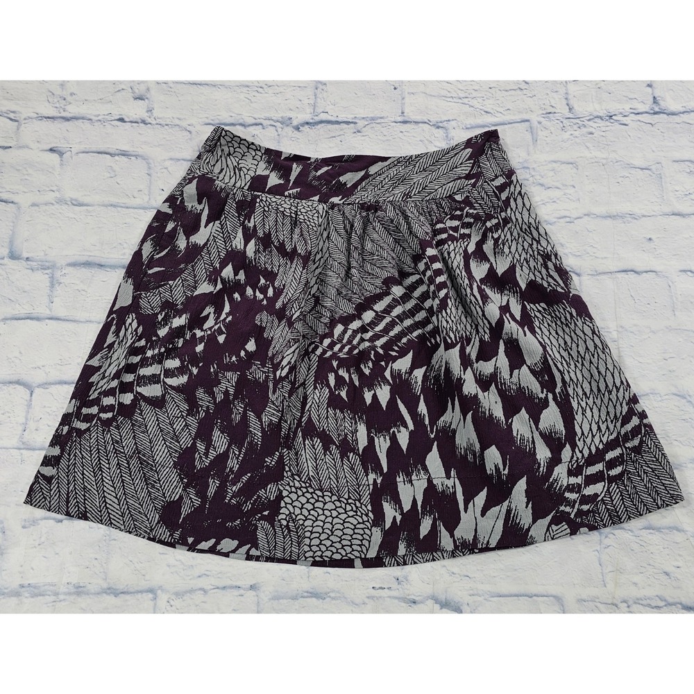 Banana Republic Heritage Skirt Womens 2 Plum Grey Feather Print Silk A-Line Mini